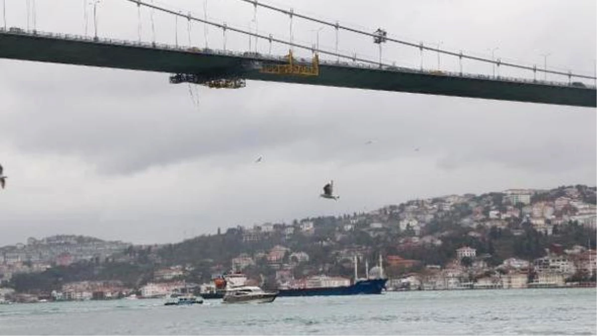 15 Temmuz Şehitler Köprüsü\'nden Atlayan Vatandaş Hayatını Kaybetti