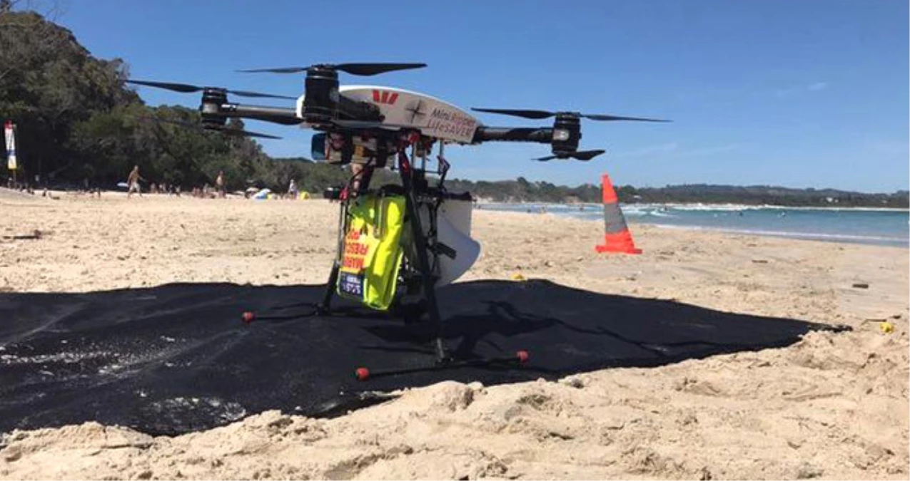 Uzaktan Kumanda ile Cankurtaran Hizmeti! Drone, İki Genci Boğulmaktan Kurtardı