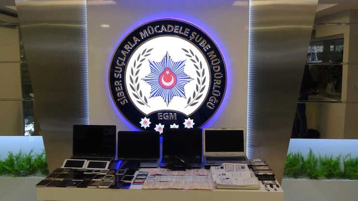 Banka Hesaplarını Boşaltan Siber Çete Çökertildi