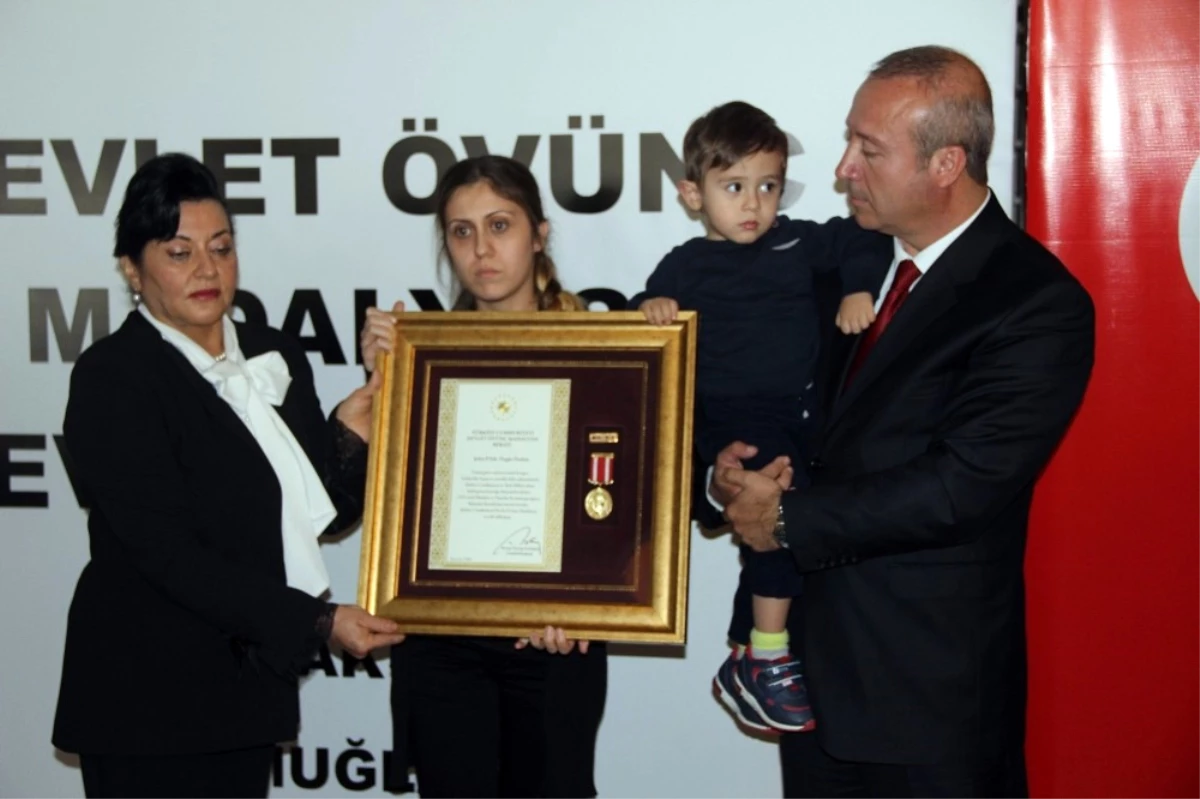 Devlet Övünç Madalyası Töreninde Gözyaşları Sel Oldu