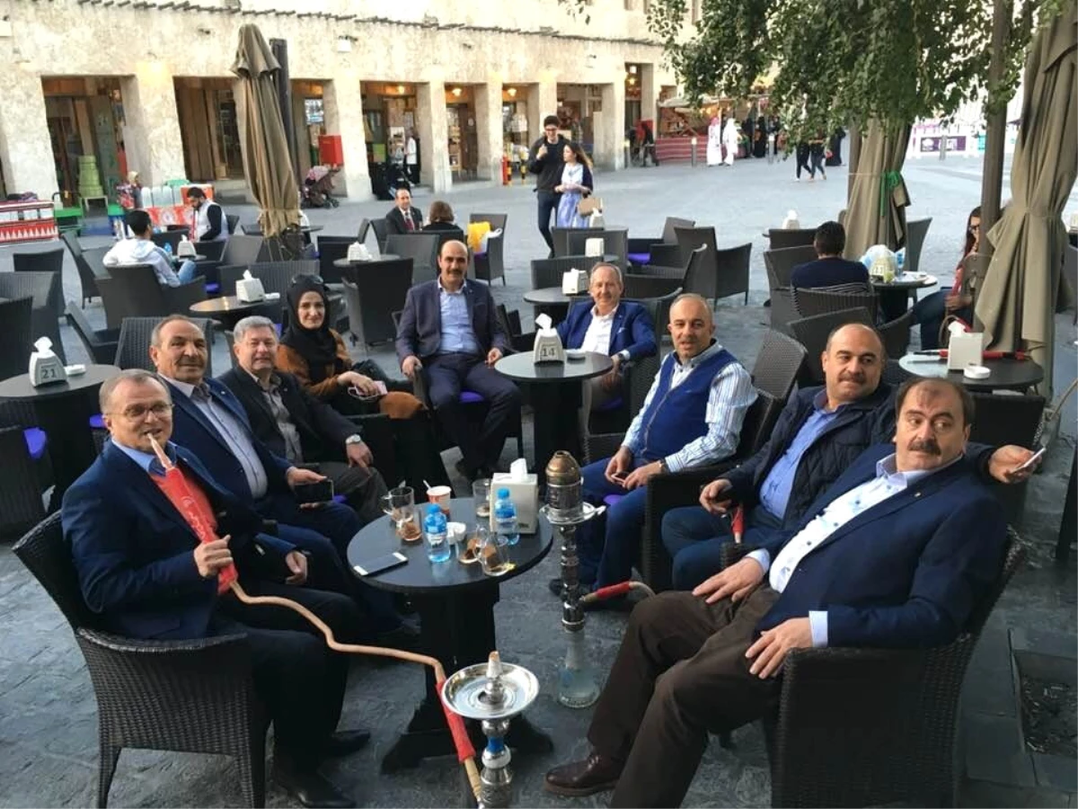 Dinar Ticaret Odası Başkanı Uyan, Türkiye-Katar İş Forumu\'na Katıldı