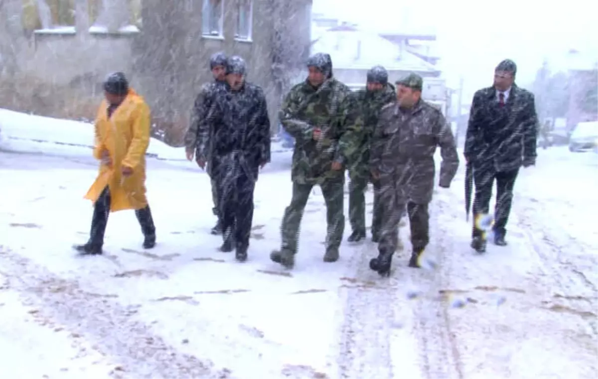 Düşen Askeri Uçak İçin Kaza Kırım Ekibi Bölgede