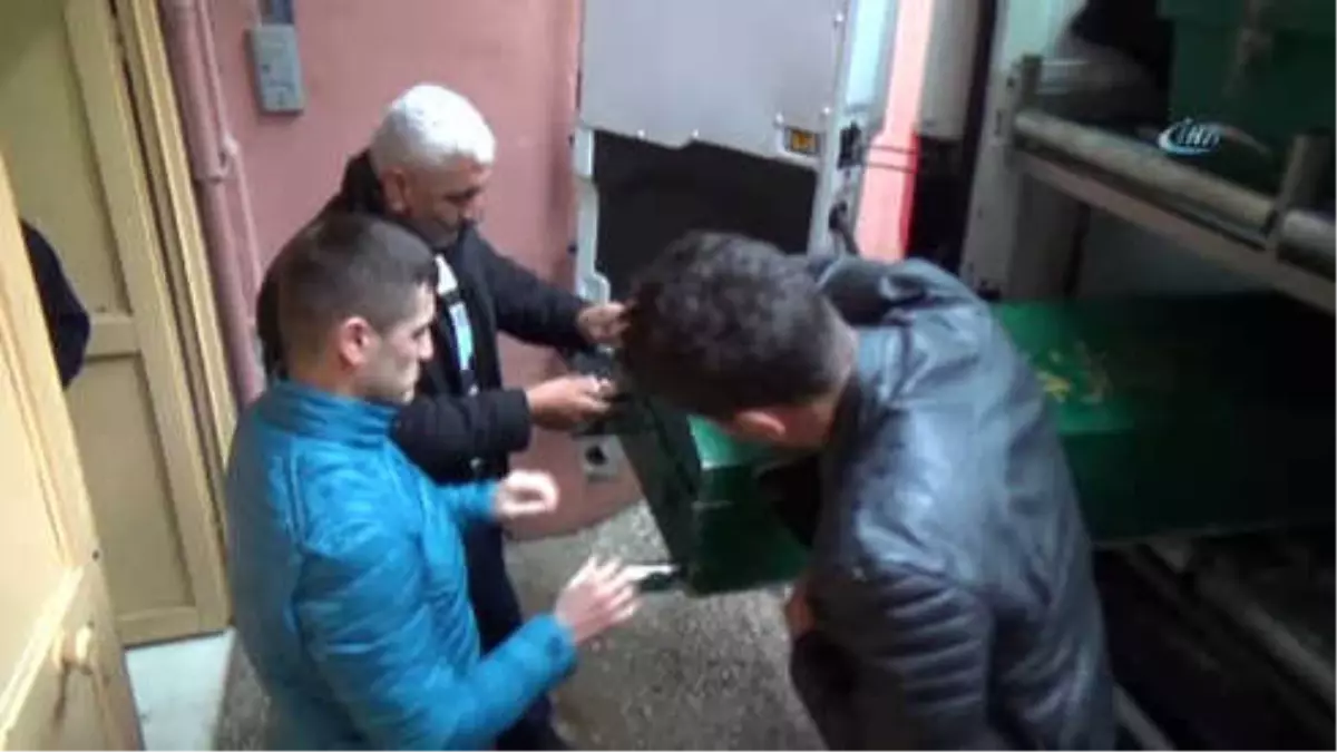 Firdevs Bebeğin Cenazesi Yakınlarına Teslim Edildi