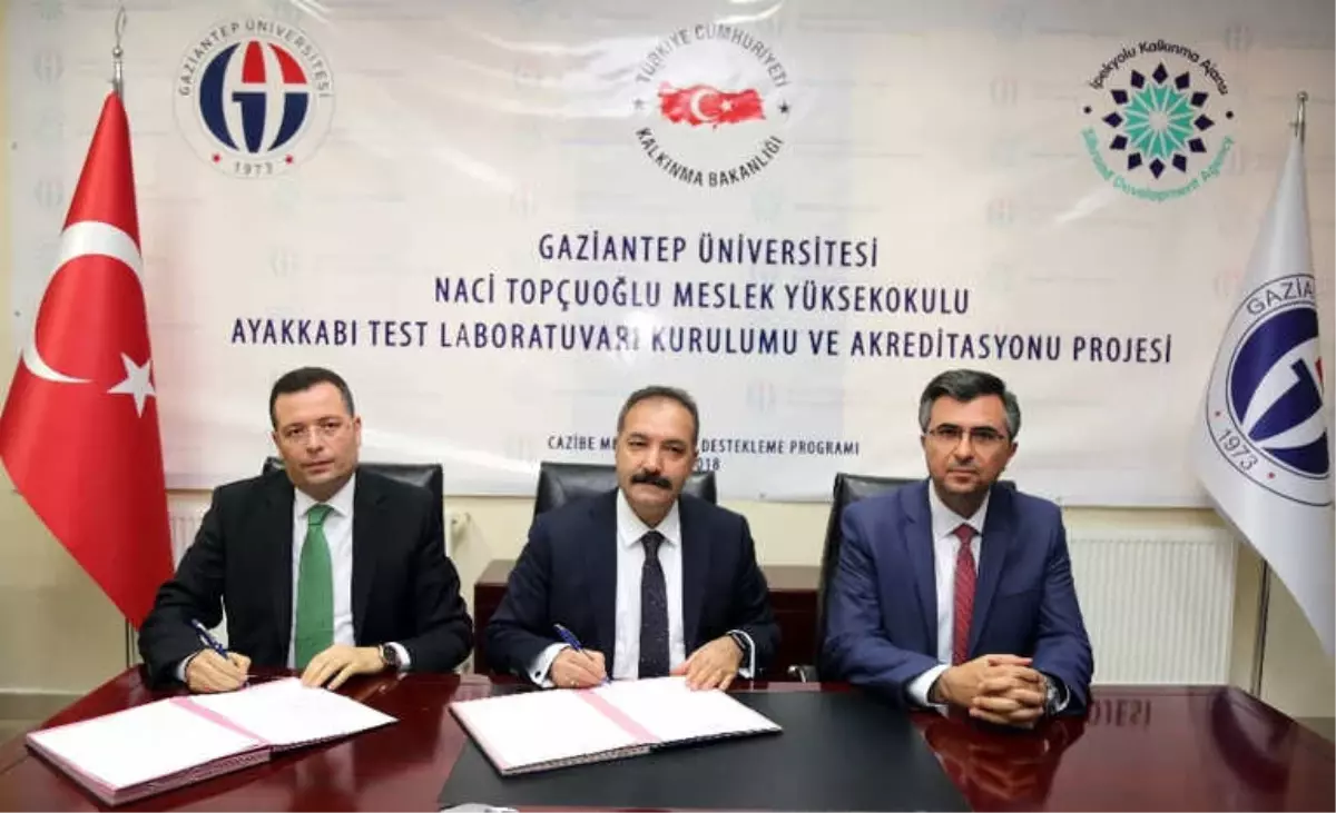 Gaün, Naci Topçuoğlu Myo\'da Akredite Ayakkabı Test Laboratuvarı Kuruluyor