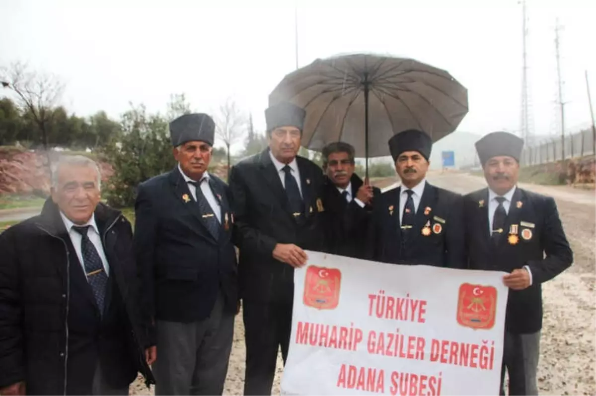 Gazilerden Sınırdaki Askere Moral