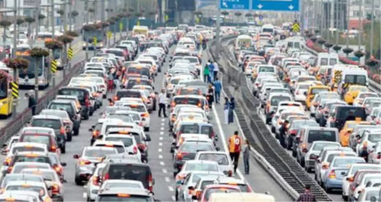 Hırant Dink\'i Anma Etkinlikleri Kapsamında İstanbul\'da Bazı Yollar Trafiğe Kapatılacak