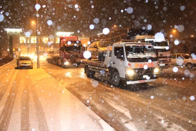 Konya'da Ulaşıma Kar Engeli - Son Dakika