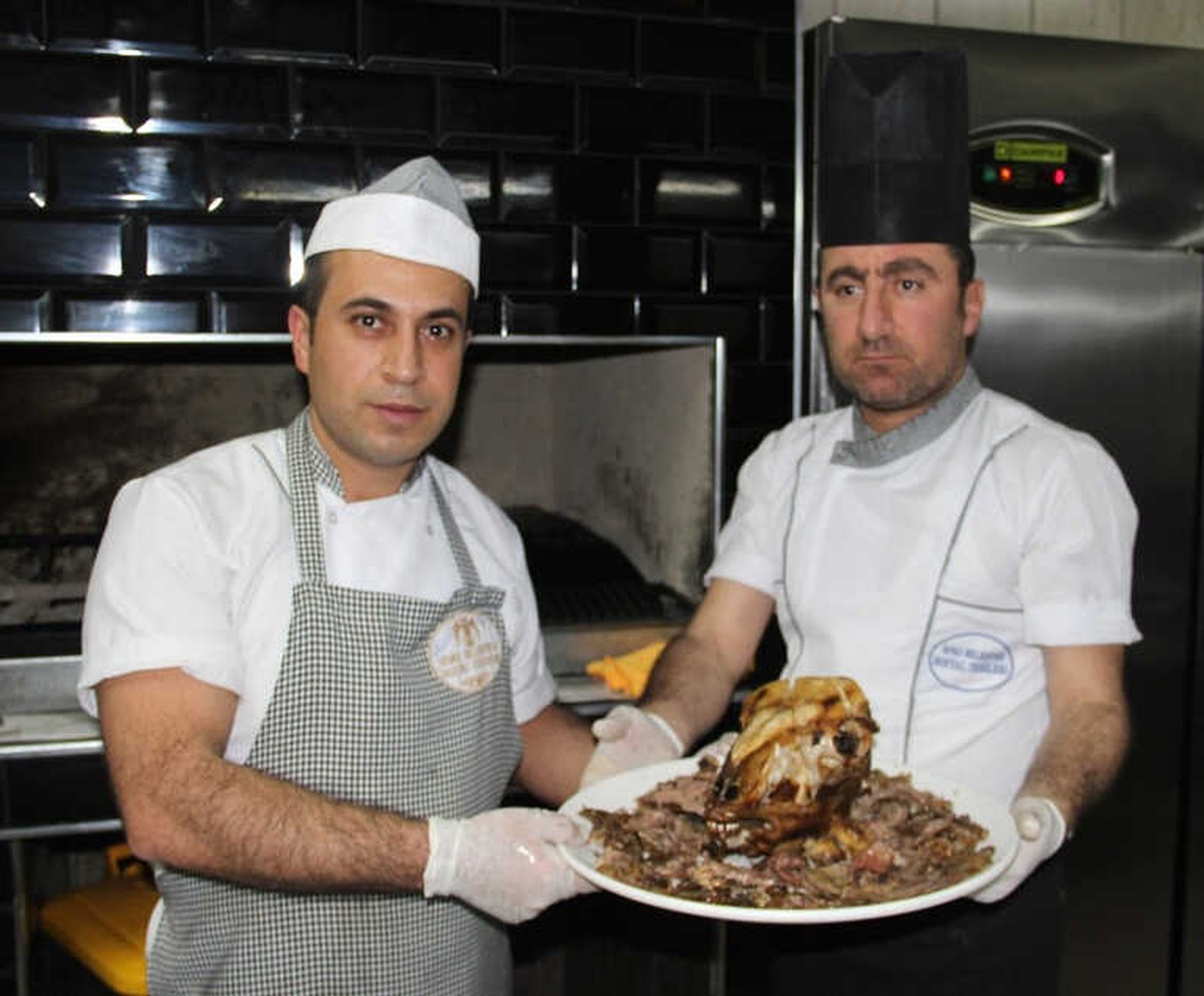 Milli Yemekler "Fast Food"A Karşı