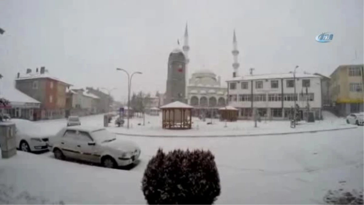 Tokat\'ın Başçiftlik İlçesi\'nde Kar Hasreti Sona Erdi