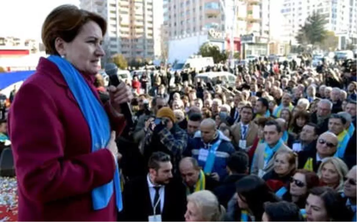 Akşener: Harekat Yapmak İsteyen, Çeneyi Kapatır, Talimatı Verir