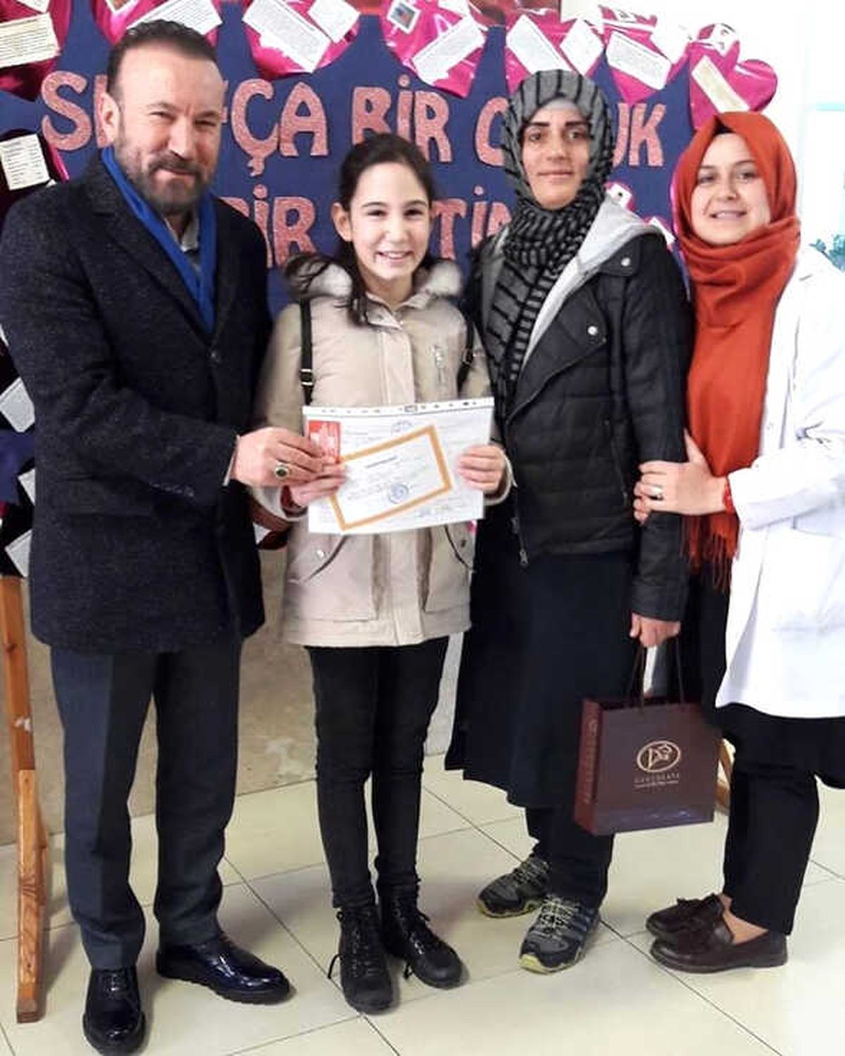 Başkan Doğan, Kızının Karne Heyecanına Ortak Oldu