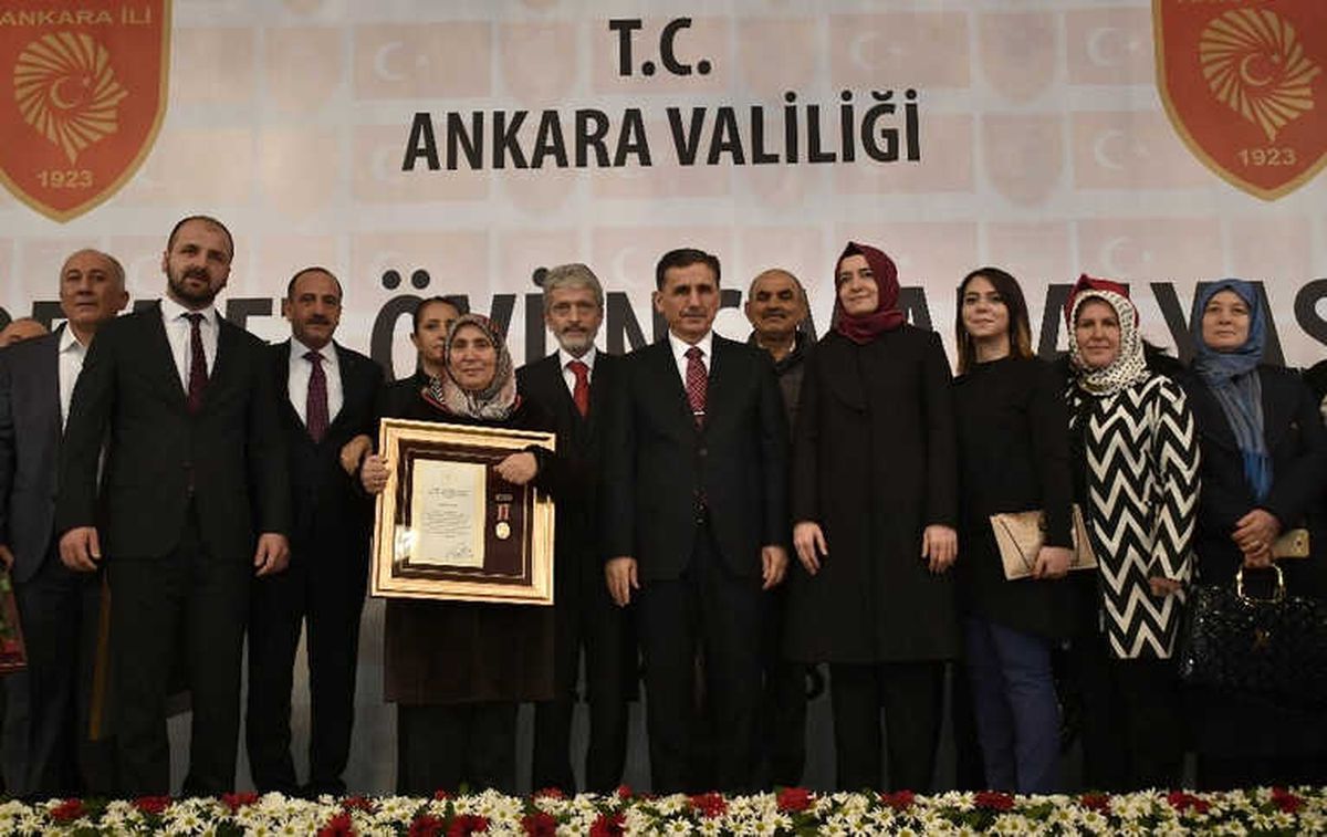 Başkan Tuna: "Şehitlik Makamı Çok Özel Bir Makamdır, Allah Onlardan Razı Olsun"