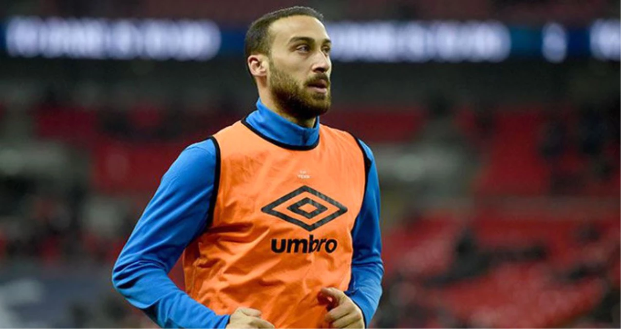 Cenk Tosun Everton\'a Transferini Anlattı : Az Kalsın İstanbul\'a Dönüyordum