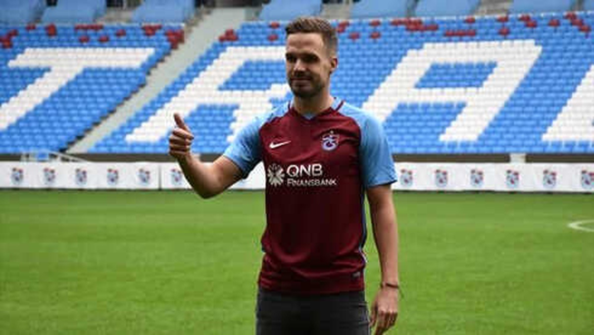 Filip Novak Resmi İmzayı Attı