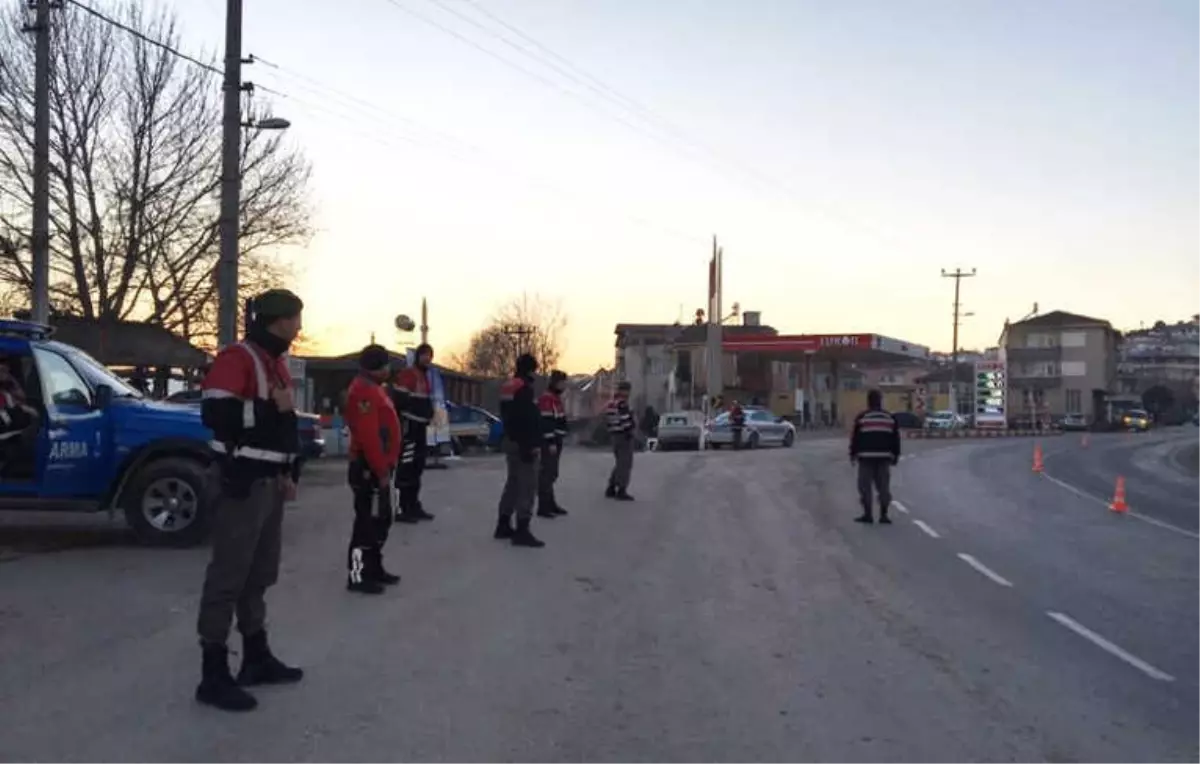 İznik Jandarma Timlerinden Huzur Uygulaması