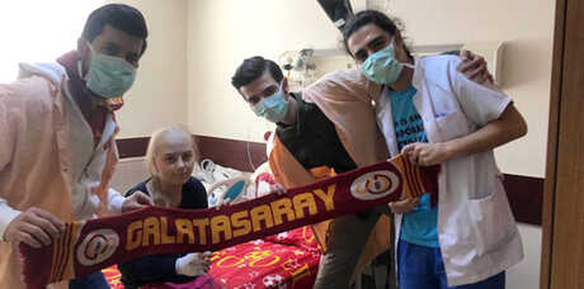 Lösemi Hastası Cansu\'nun Galatasaray Hayali