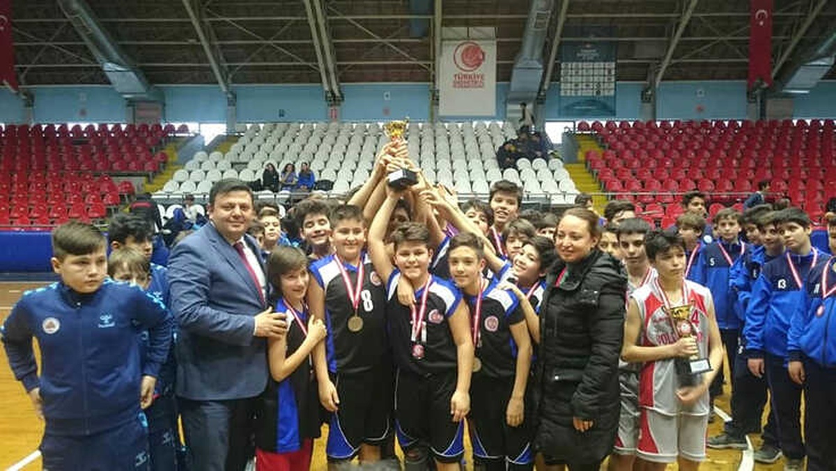 Okul Sporları Küçük Kız-Erkek Basketbol İl Birinciliği Sona Erdi