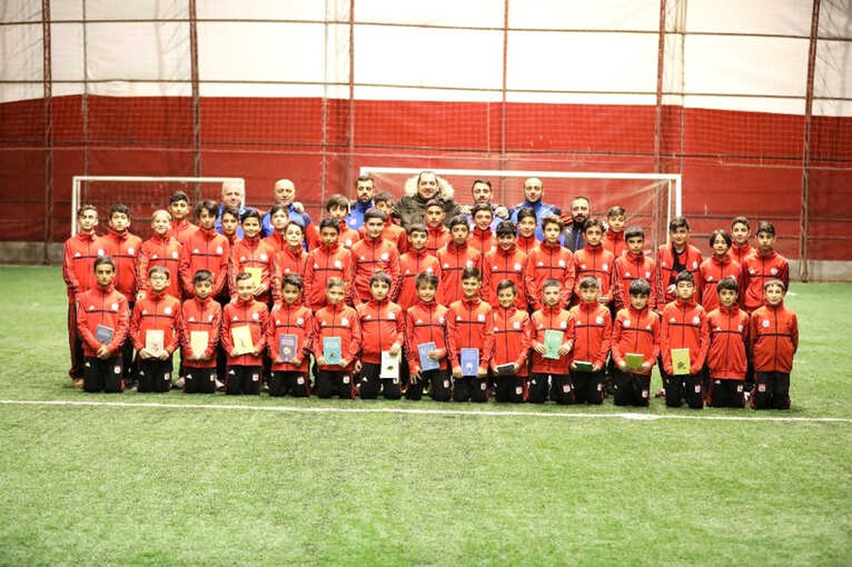 Sivasspor\'un Genç Takımları Kemer Cup Organizasyonu\'na Katılacak