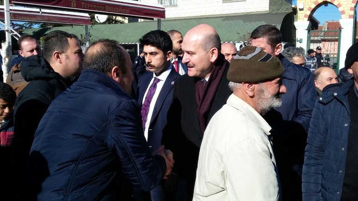 Vatandaştan Süleyman Soylu\'ya Yoğun İlgi