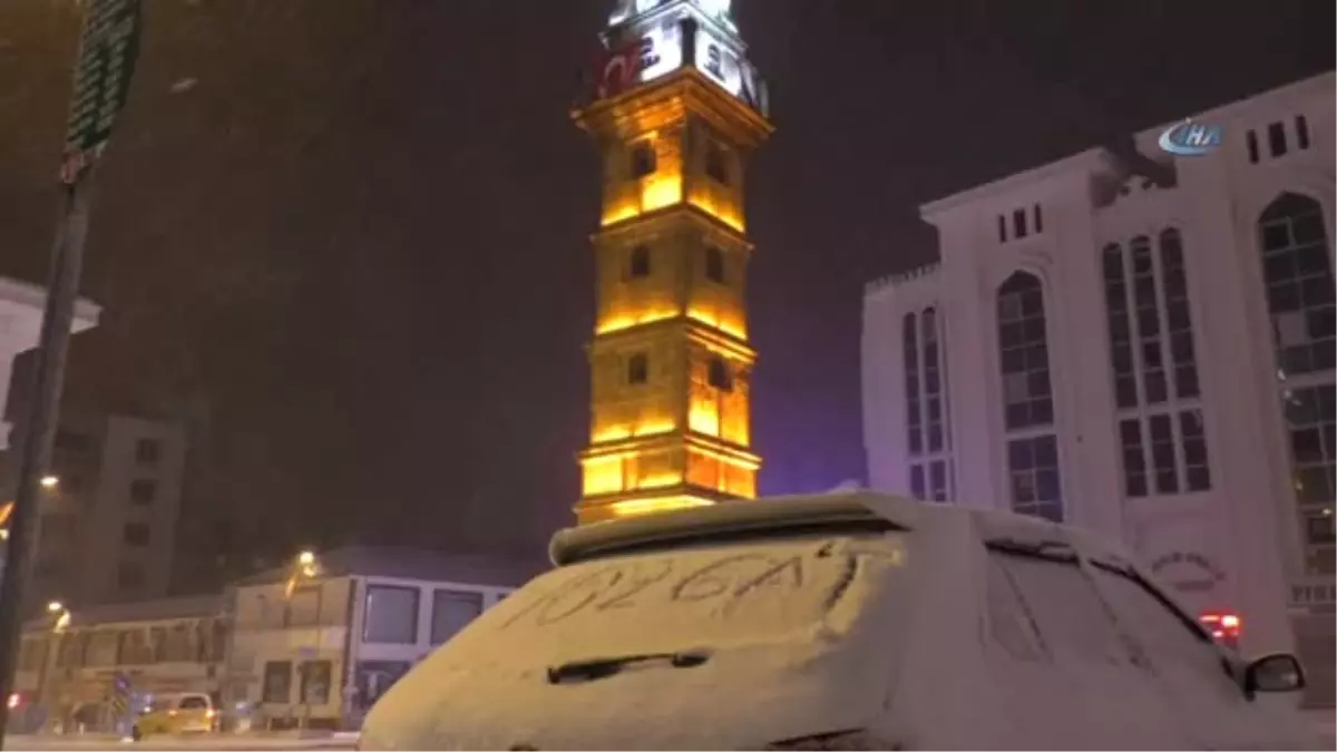 Yozgat\'ta Kar Yağışı Gece Boyunca Etkisini Sürdürdü