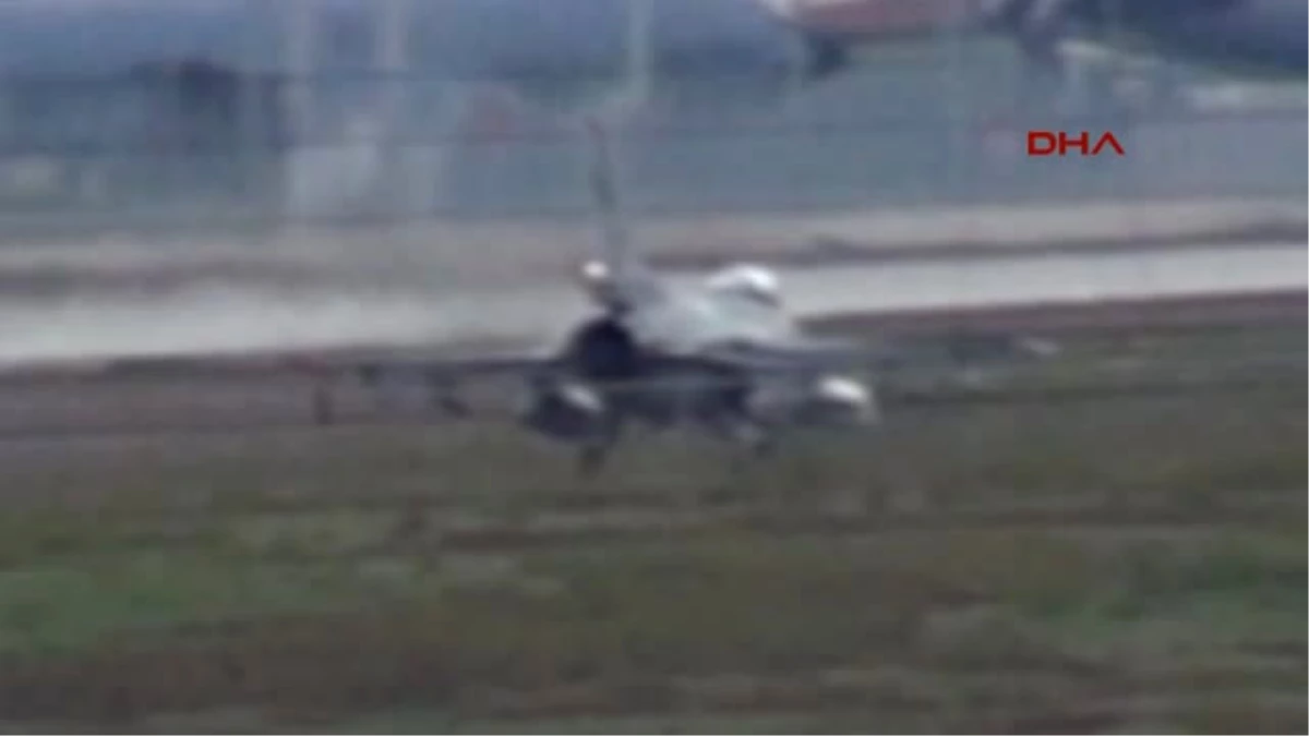 Adana İncirlik\'te Türk F-16\'lar Hazır Bekliyor
