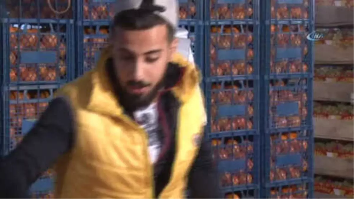 Mandalinacı Veysel Mutlu\'nun Klibini Bir Günde Bir Buçuk Milyon Kişi İzledi