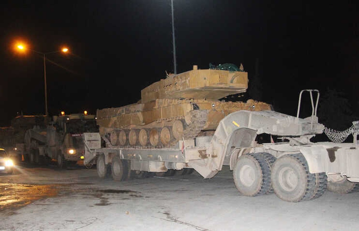Türk Tankları Suriye\'ye Geçiyor