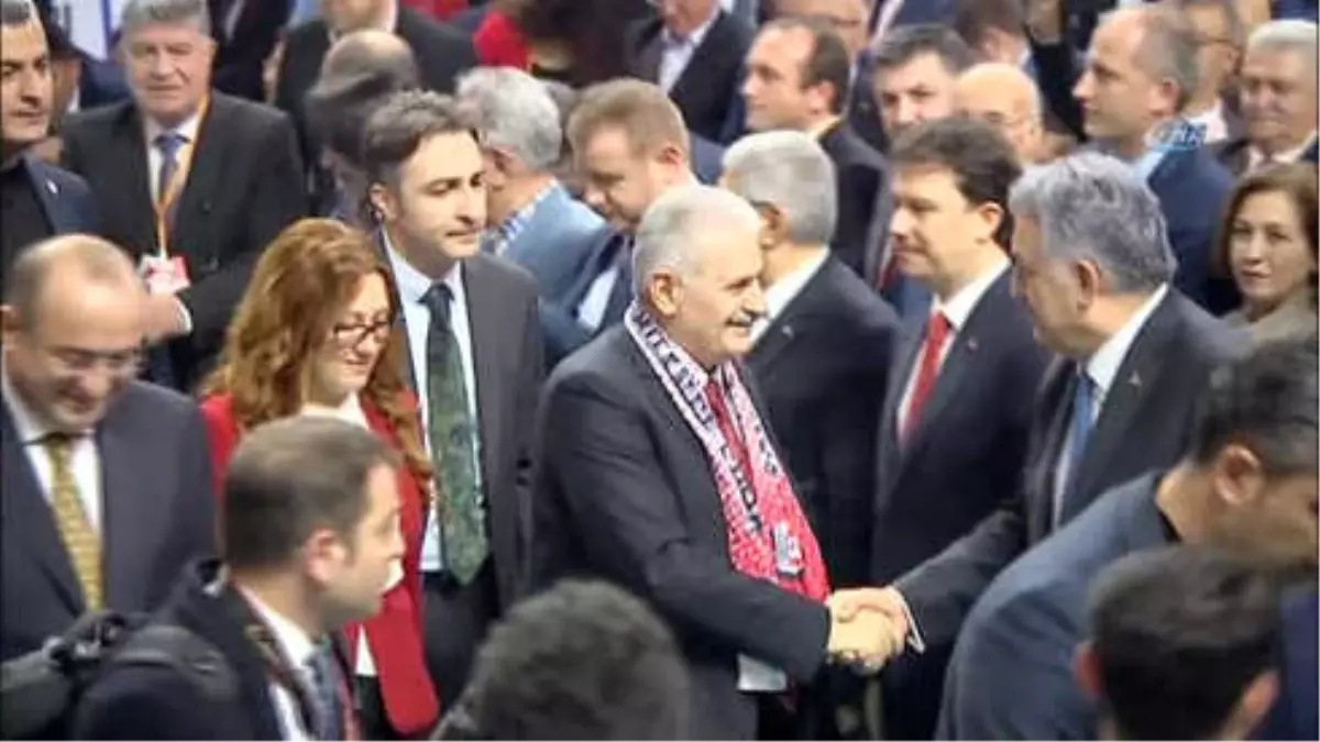 Başbakan Binali Yıldırım, "Zeytindalı Operasyonu Bu Gün Mehmetçiğin Karadan Tepelerine Binmesiyle...