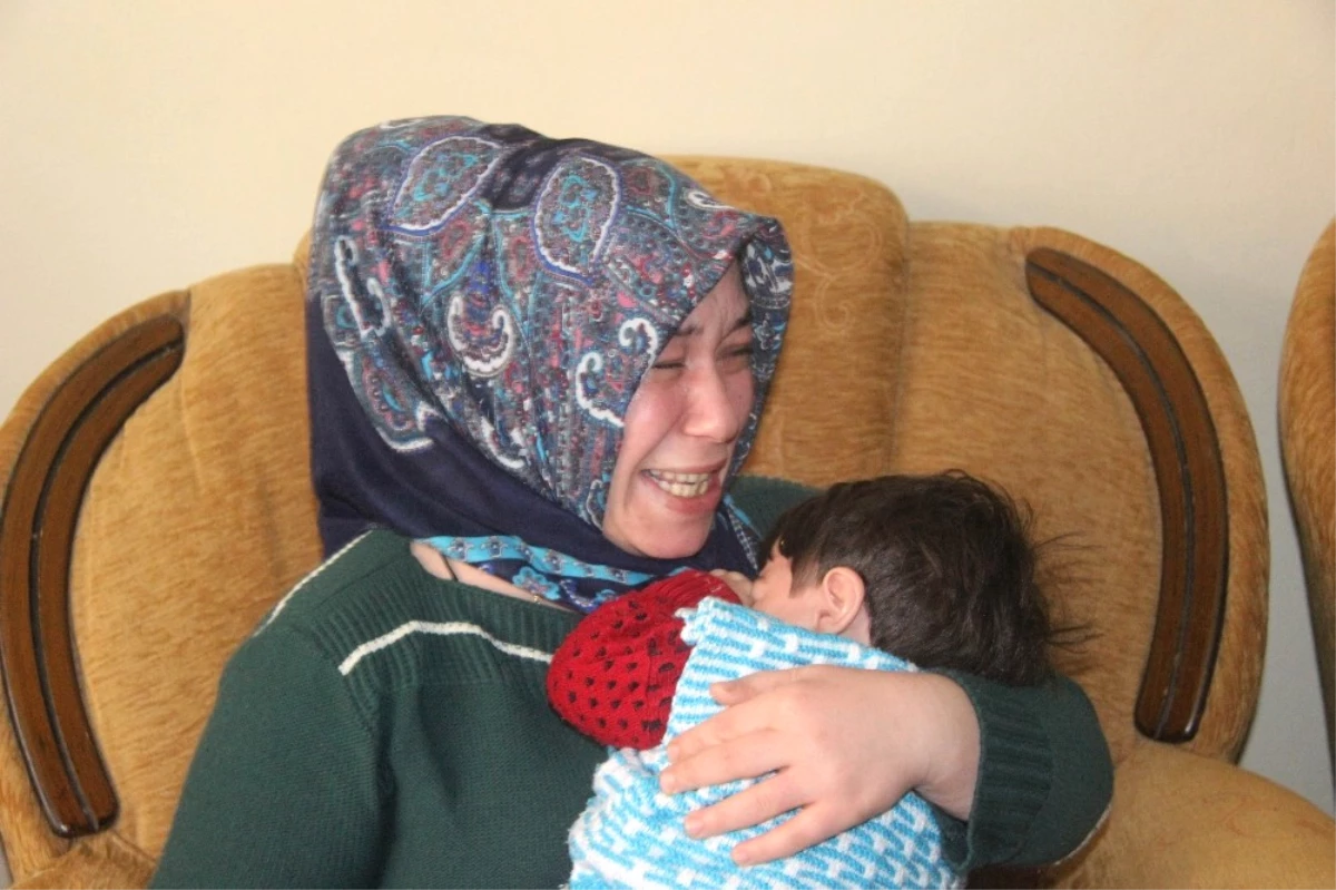 Deaş\'ın Attığı Roketle Ölen 5 Yaşındaki Nisa\'nın Ailesinden Afrin Teşekkürü