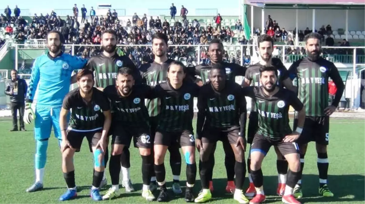 Erciş Gençlik Belediye Spor: 1 - Bağlar Belediyespor: 3