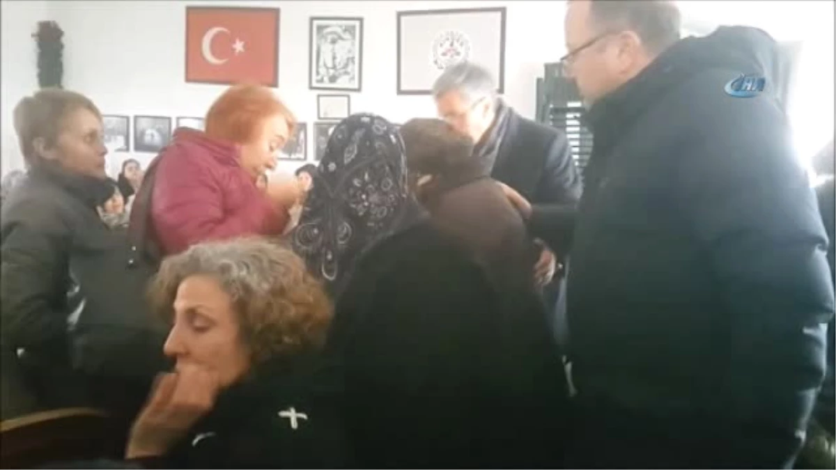 Eskişehir\'deki Feci Kazada Hayatını Kaybeden Kadın Ankara\'da Toprağa Verildi.