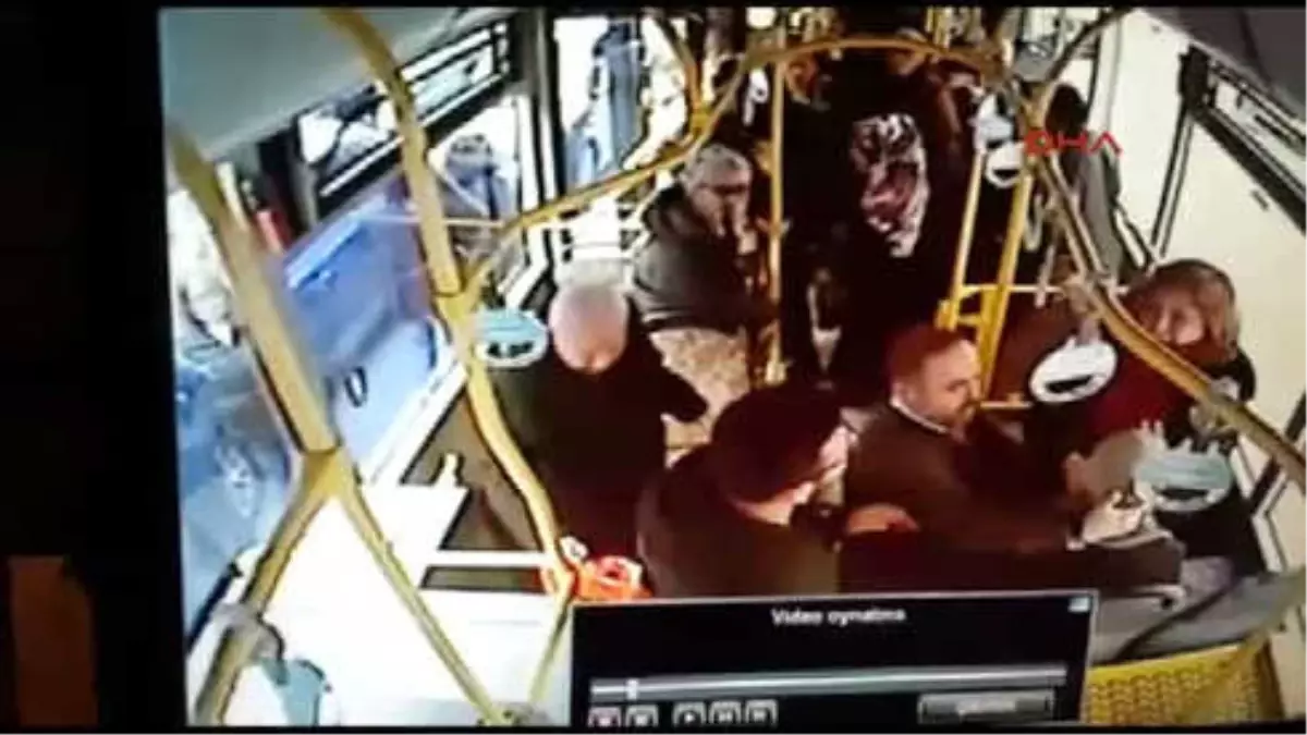 İett Şoförünün Hayat Kurtaran İlk Yardımı Kamerada
