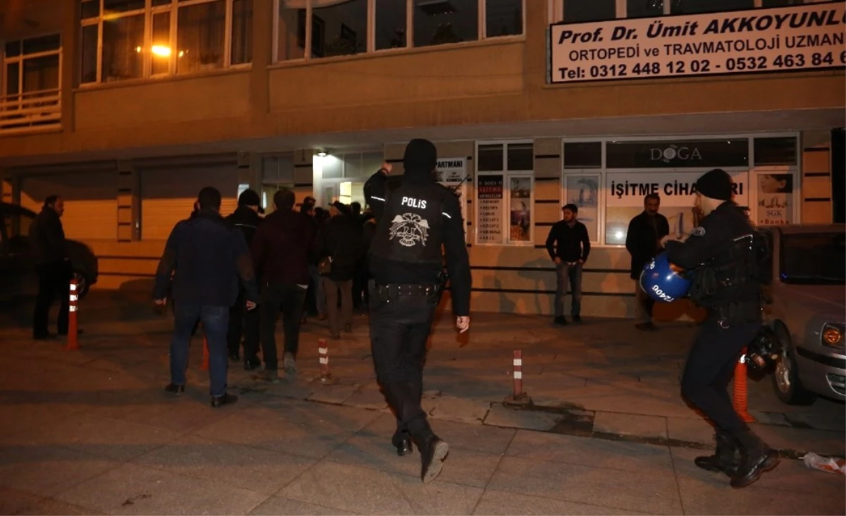 Ankara\'da Afrin Operasyonunu Protesto Etmek İsteyen HDP\'liler Polisi Görünce Kaçtı
