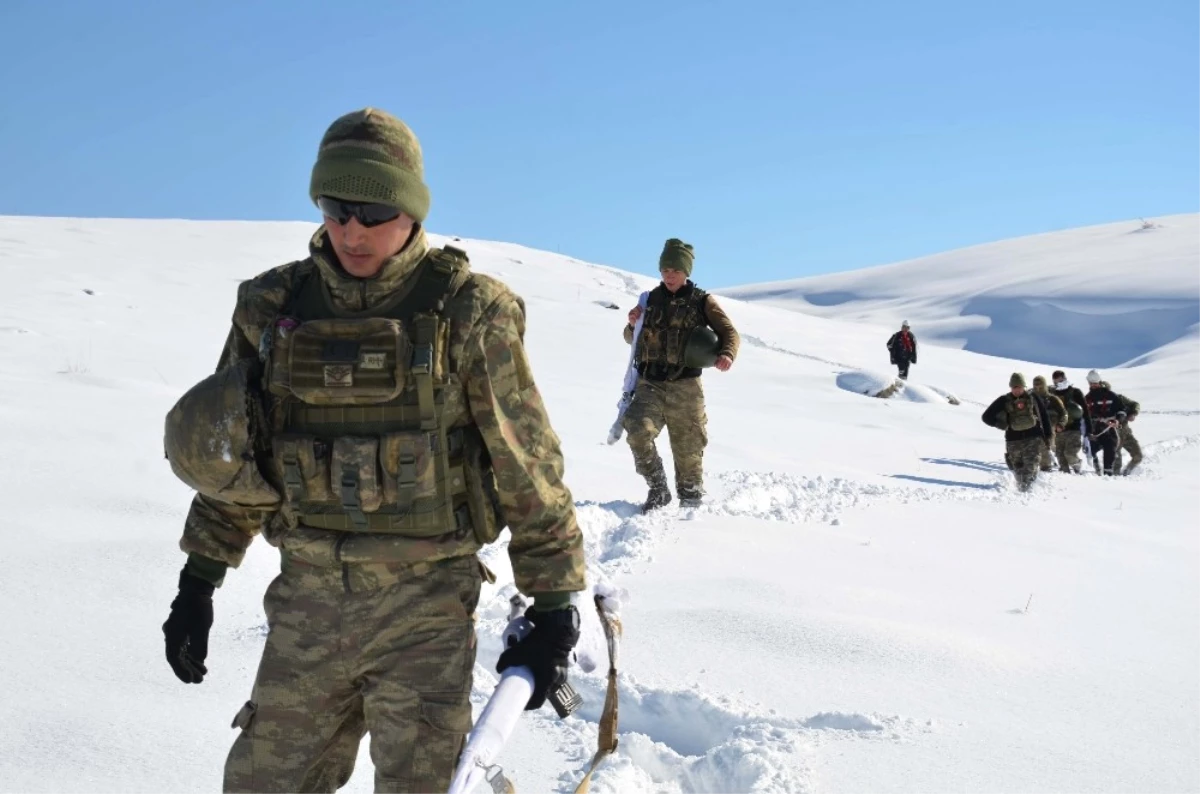 Vedaş ve Mehmetçik Köylüler İçin Seferber Oldu