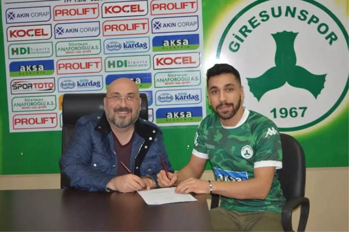 Akın Çorap Giresunspor, Orta Saha Oyuncusu Hakan Barış\'ı Renklerine Bağladı