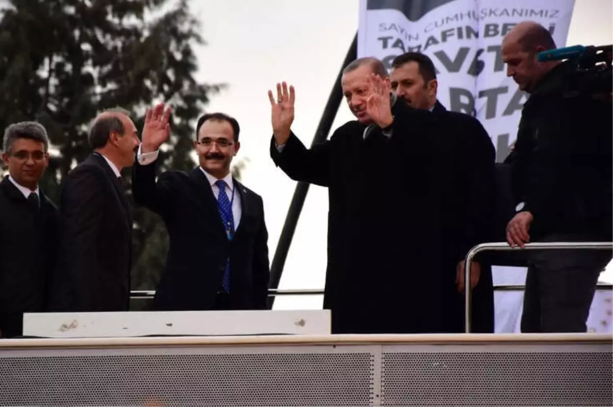 Cumhurbaşkanı Erdoğan\'ın Verdiği Kentsel Dönüşüm Müjdesi Uşaklıları Sevindirdi