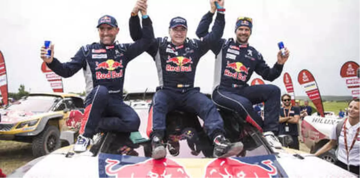 Dakar Rallisi\'ne Carlos Sainz Damgası