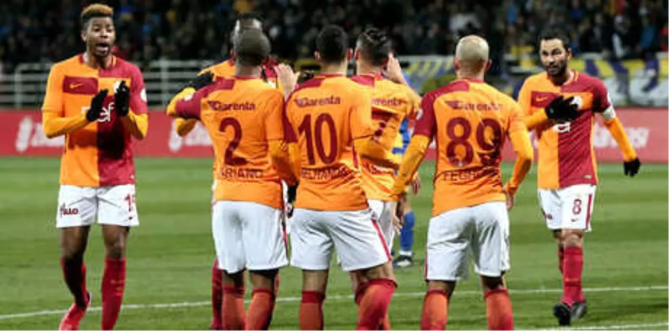 Galatasaray Deplasmanda Galibiyete Hasret!