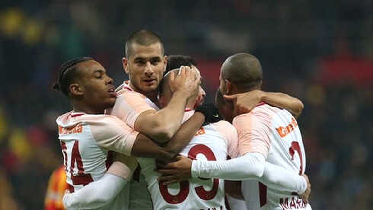 Galatasaray Deplasmanda Galibiyeti Hatırladı