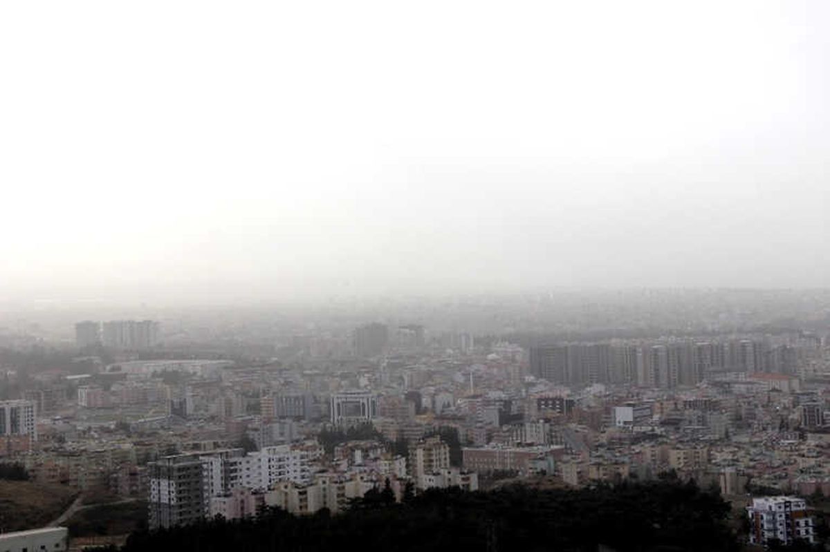 İskenderun\'u Toz Bulutu Kapladı
