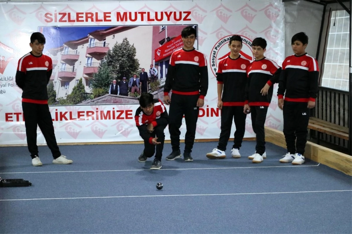 Mülteci Çocuklar Sınırları Bocce Sporu ile Aşacak