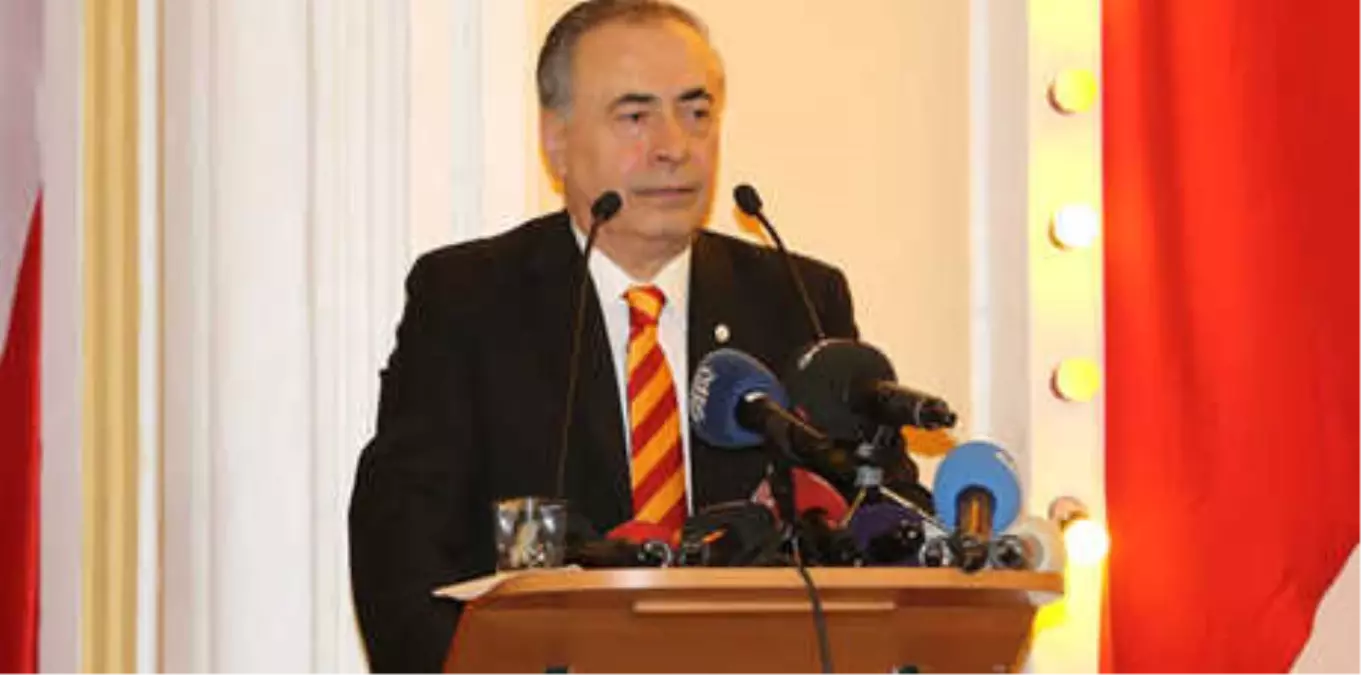 Mustafa Cengiz Mazbatasını Alıyor