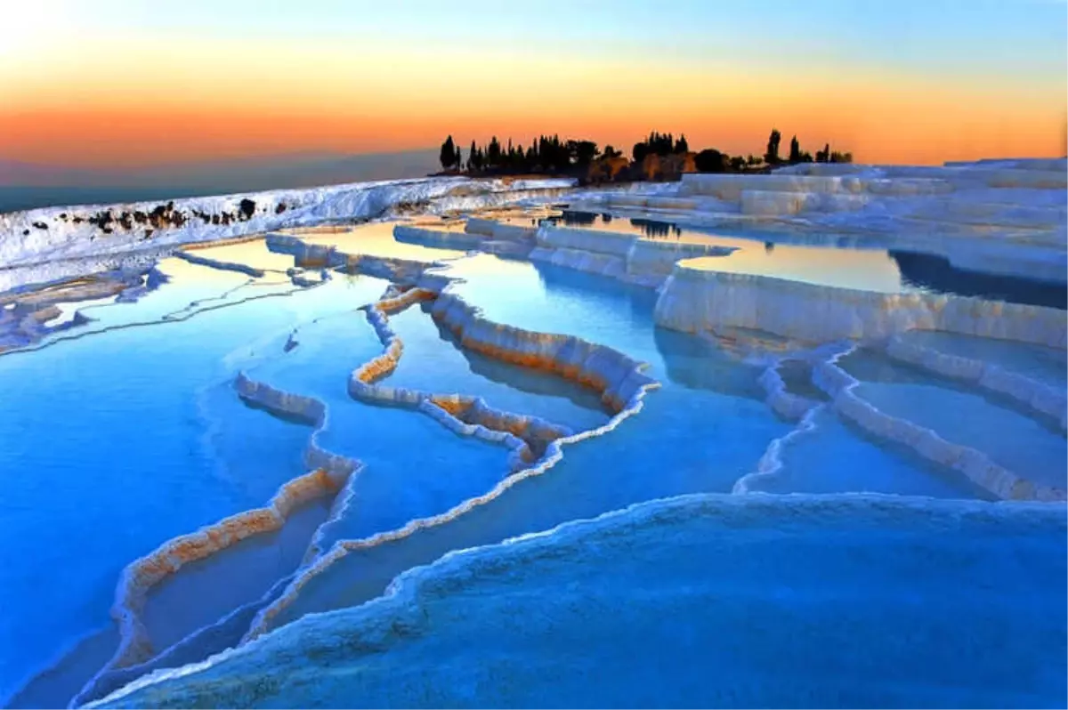 Pamukkale\'yi 2017\'de 1,5 Milyon Turist Ziyaret Etti