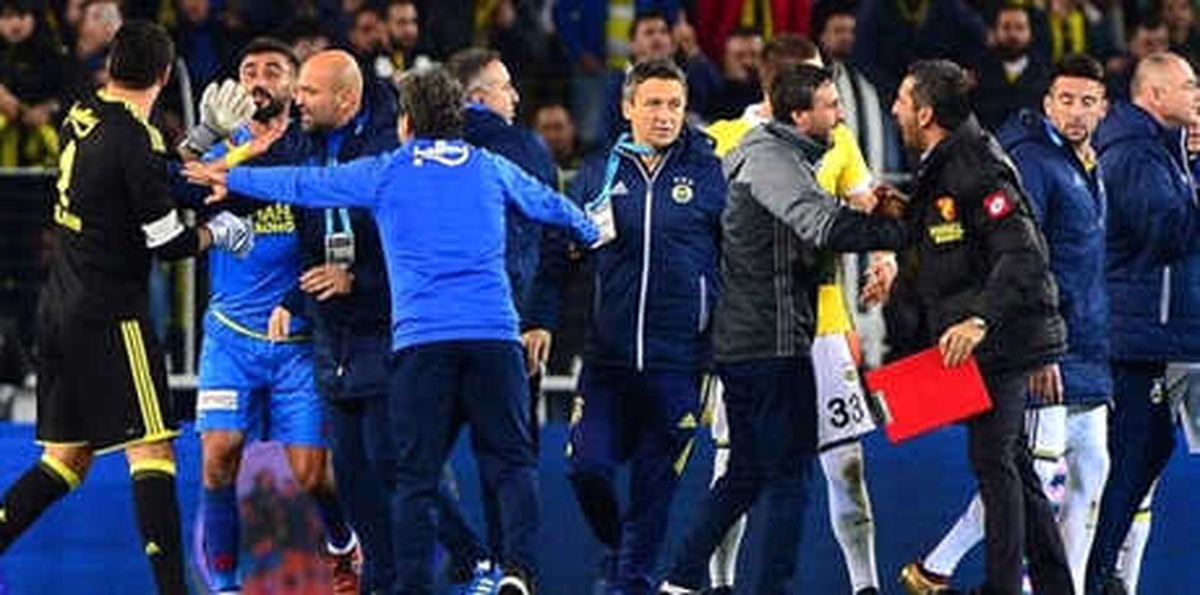 Volkan Demirel ve Selçuk Şahin\'den Barış Yemeği!