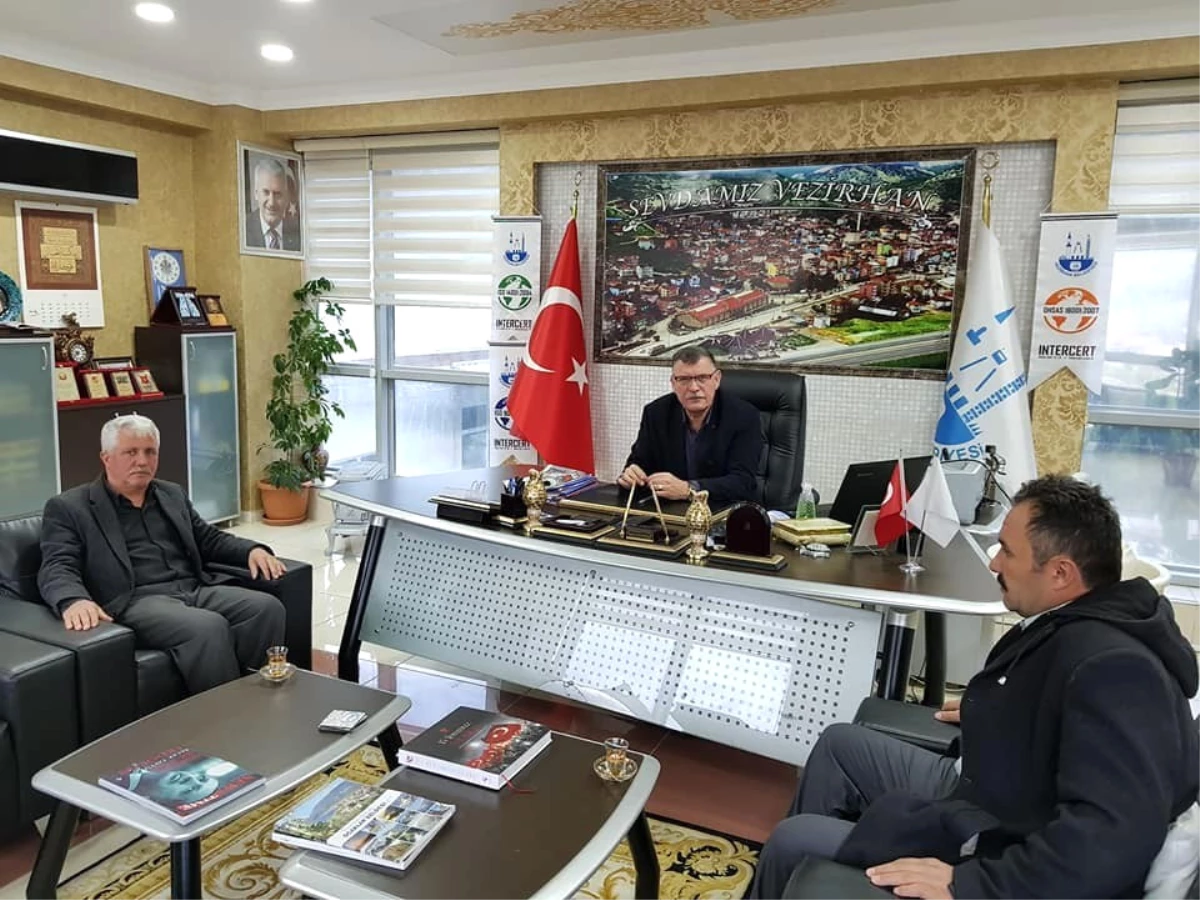Yenipazar AK Parti Teşkilatı\'ndan Başkan Duymuş\'a Ziyaret