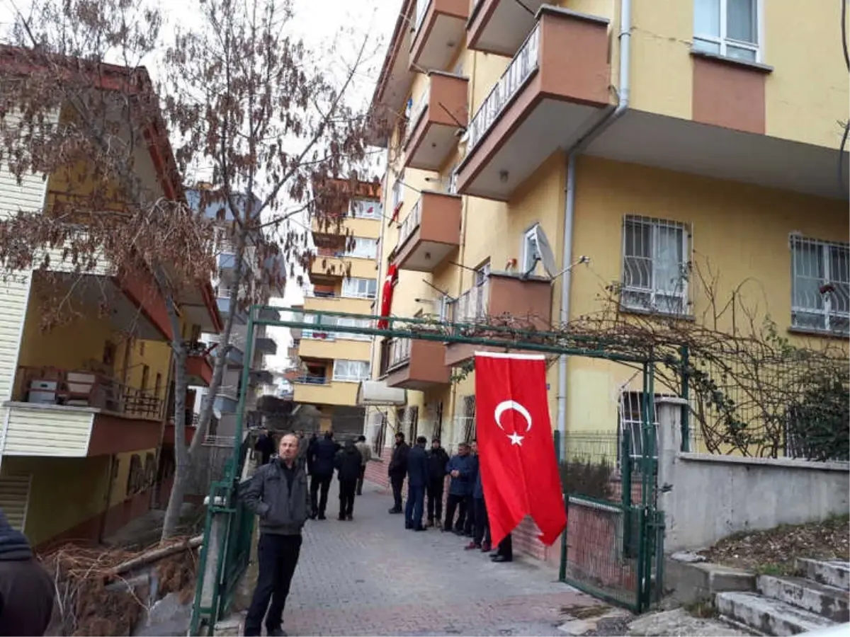 Afrin Şehidinin Şahadet Haberi Baba Ocağına Ulaştı