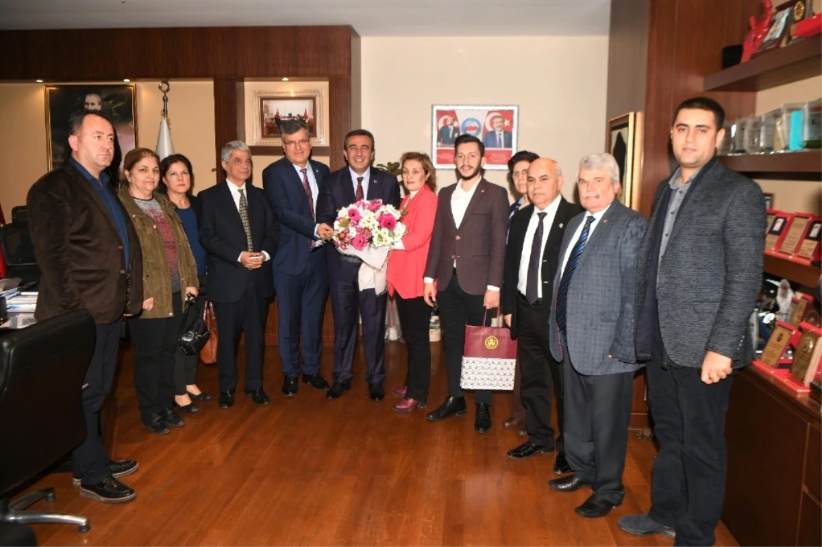 CHP İl Yönetiminden Başkan Çetin\'e Ziyaret
