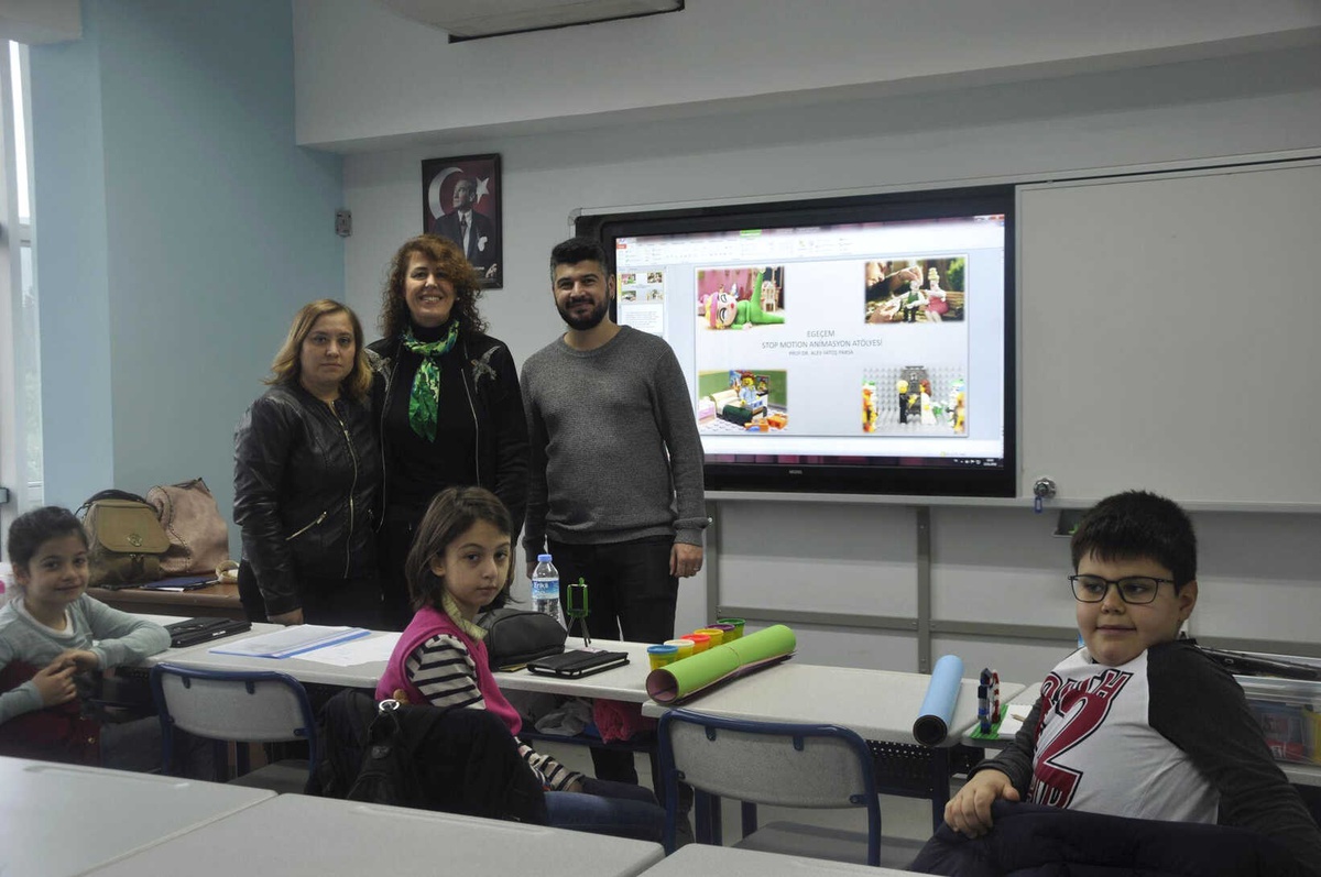 Ege\'de Çocuklar Kendi Animasyon Karakterlerini Yapıyor