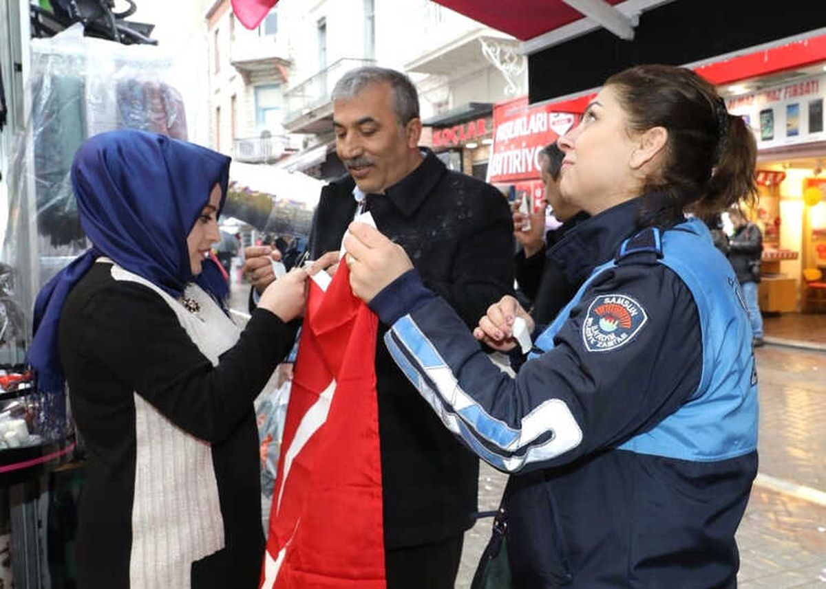 İlkadım\'dan \'Zeytin Dalı\'na Bayraklı Destek