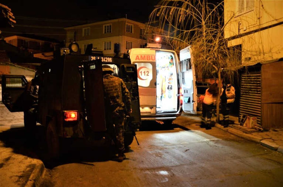 Kendisine Zarar Veren Genç İçin Özel Harekat Devreye Girdi